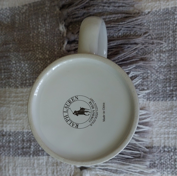 Ralph Lauren NWOT Mug with cowboy Bear Design. - Picture 6 of 6